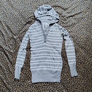Tildon Cotton Blend Gray & White Long Sleeve Striped Henley Hoodie Medium Y2k